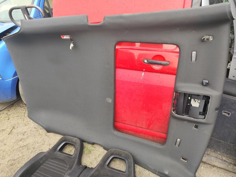 VW Scirocco III MK3 skóry fotele skórzane podsufitka podłokietnik