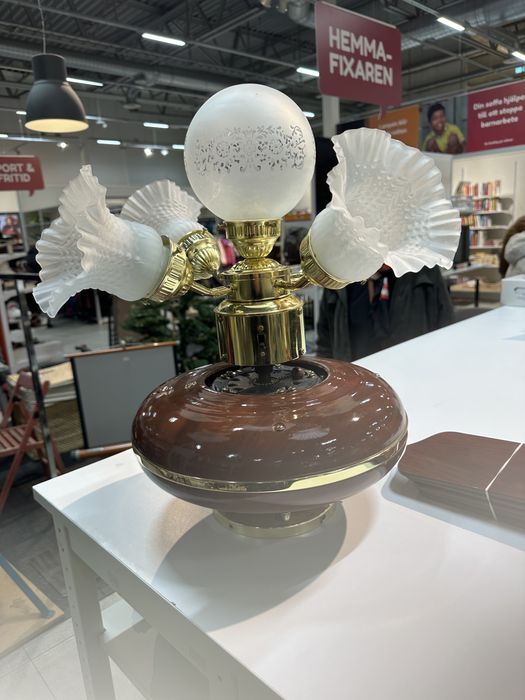 Люстра -вентилятор