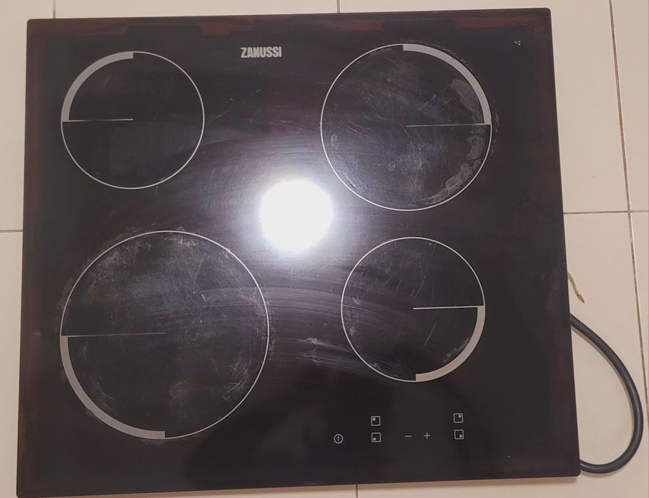 Placa vitrocerâmica zanussi
