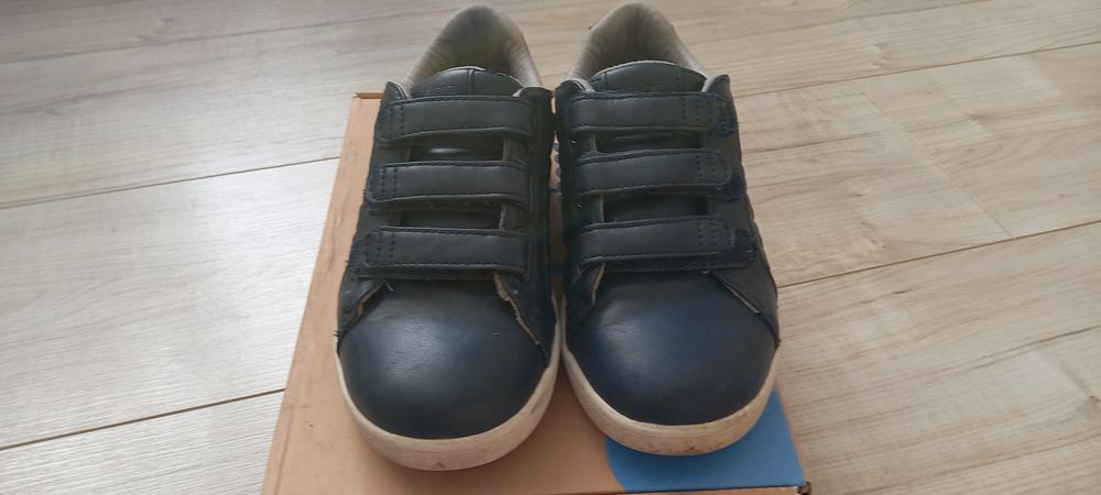 Buty chlopiece MAYOTAL na rzepy rozmiar 31