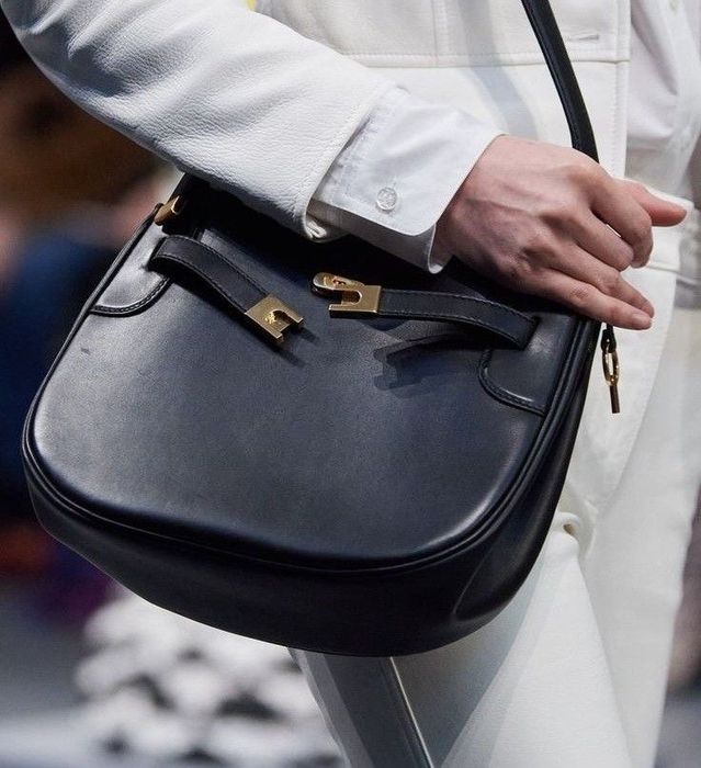 Сумка tory burch lee radziwill small saddle bag