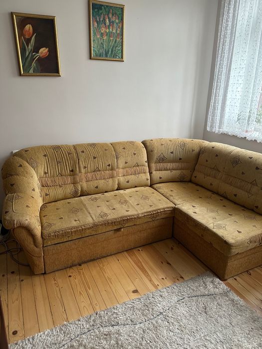 Kanapa narożna, rogówka