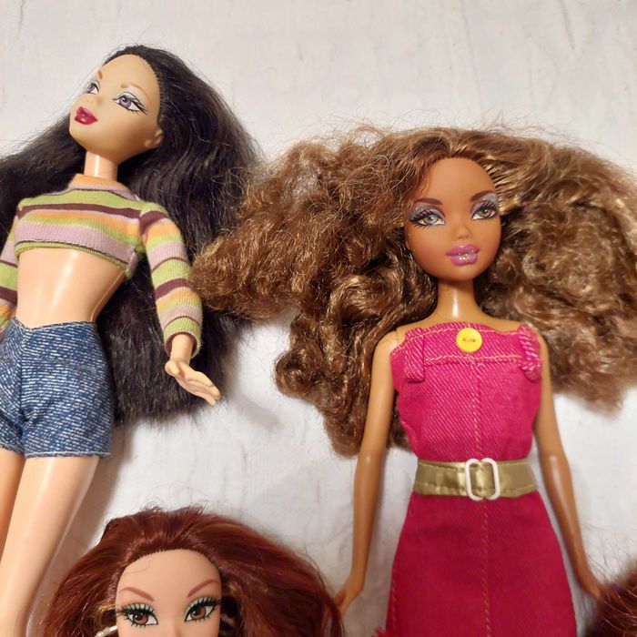 Lote 9 bonecas MyScene + acessórios