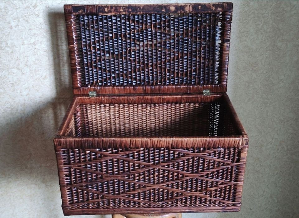 Ящик (короб, сундук) из натурального ротанга: 1 000 грн. - Інші товари ...