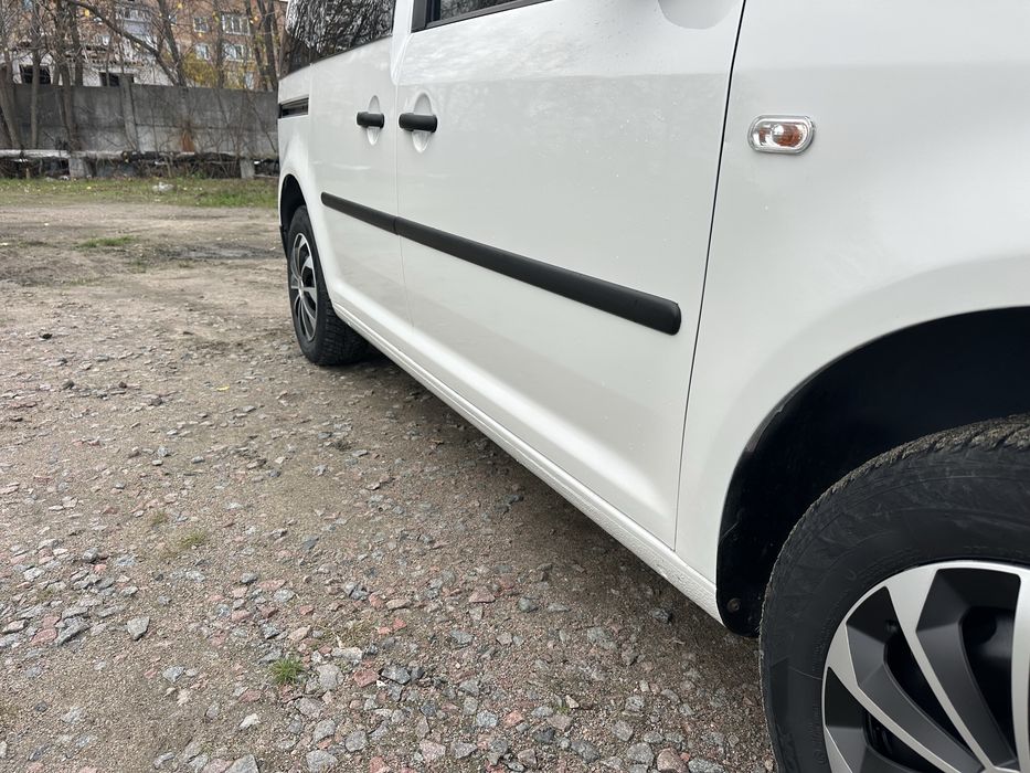 Продам Volkswagen Caddy 1.9 ПАССАЖИР