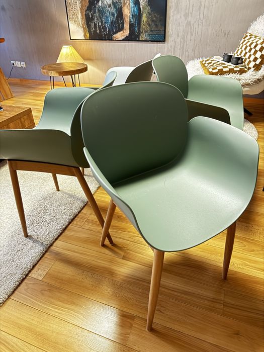 Cadeiras - vende se em conjunto