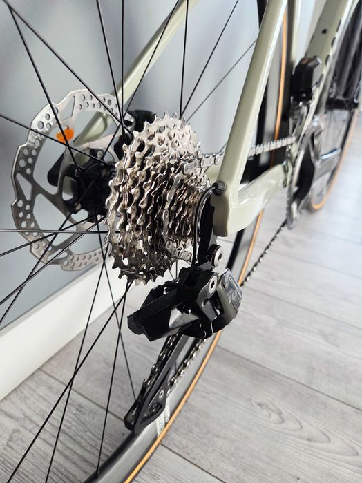 ROSE Xlite 04 Advanced – Carbon / Shimano 105 Di2 / Rozmiar 55cm – Nowa!