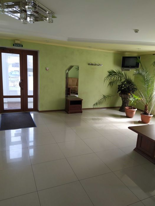 Продам приміщення нерухомість готель