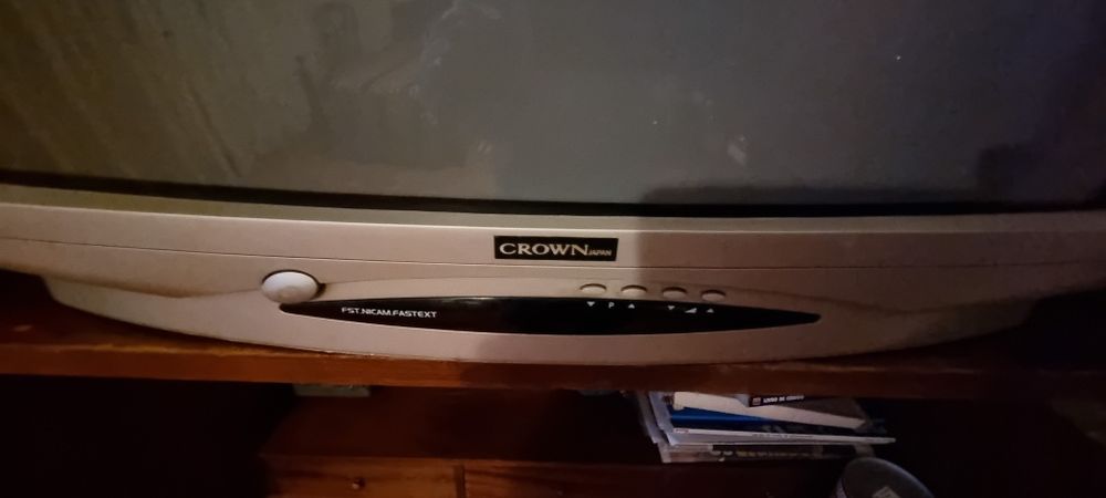 Televisão Antiga Crown