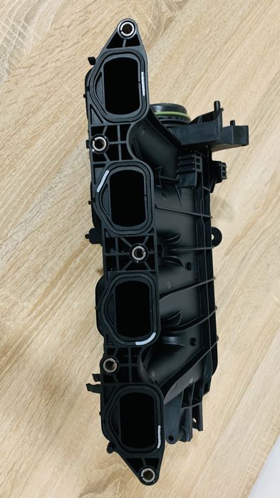 Продам впускний колектор 1.5 TSI — 05E129709B