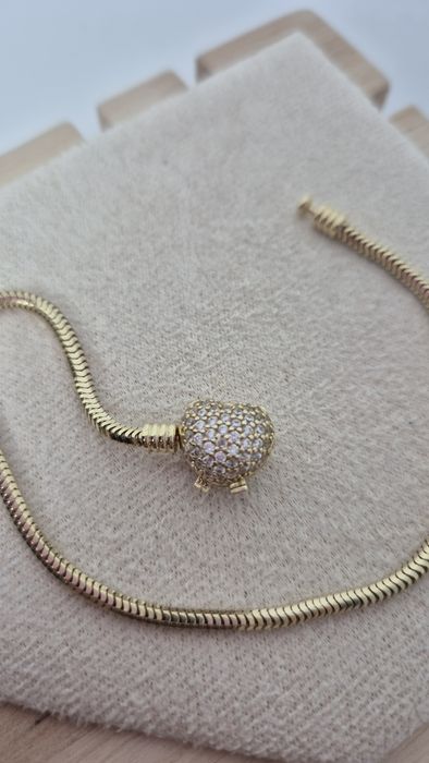 Nowa złota bransoletka typu Pandora białe cyrkonie serce 20,5 cm p 585