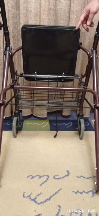 Продам роллер , ходунки