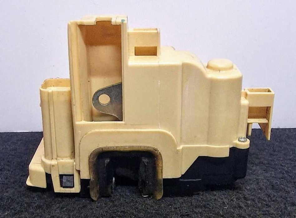 Fechadura / Fecho Porta Frente Esquerdo 151963634 - RENAULT CLIO II