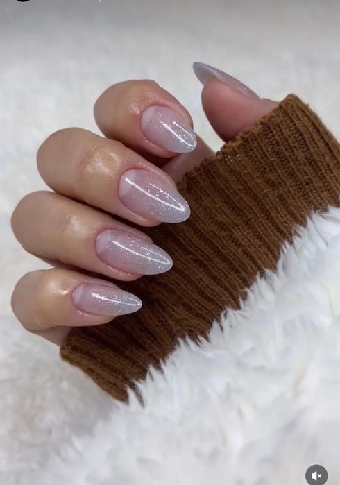 Oportunidade pra barbeiros e manicure