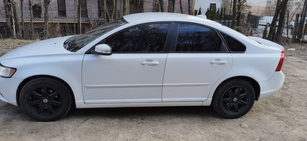 Volvo s 40 1.6TD 2010 рік
