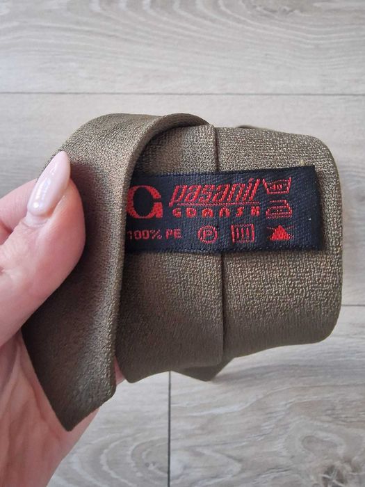 Krawat wojskowy koloru khaki 306/mon