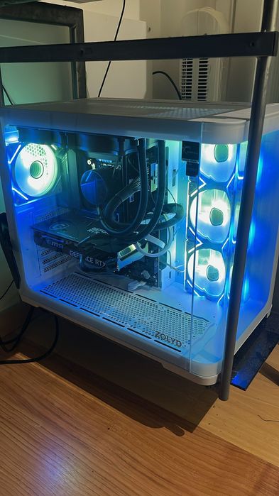 Vendo pc gaming com muito pouco uso comprado a 5 meses com fatura