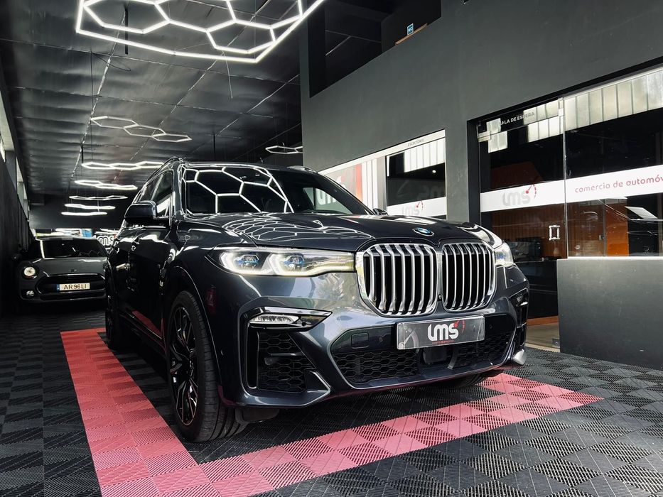 BMW X7 40 d xDrive Pack M