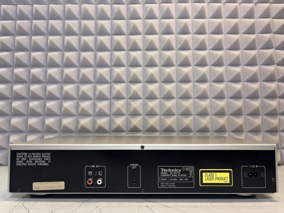 Odtwarzacz CD Technics SL P 277 A