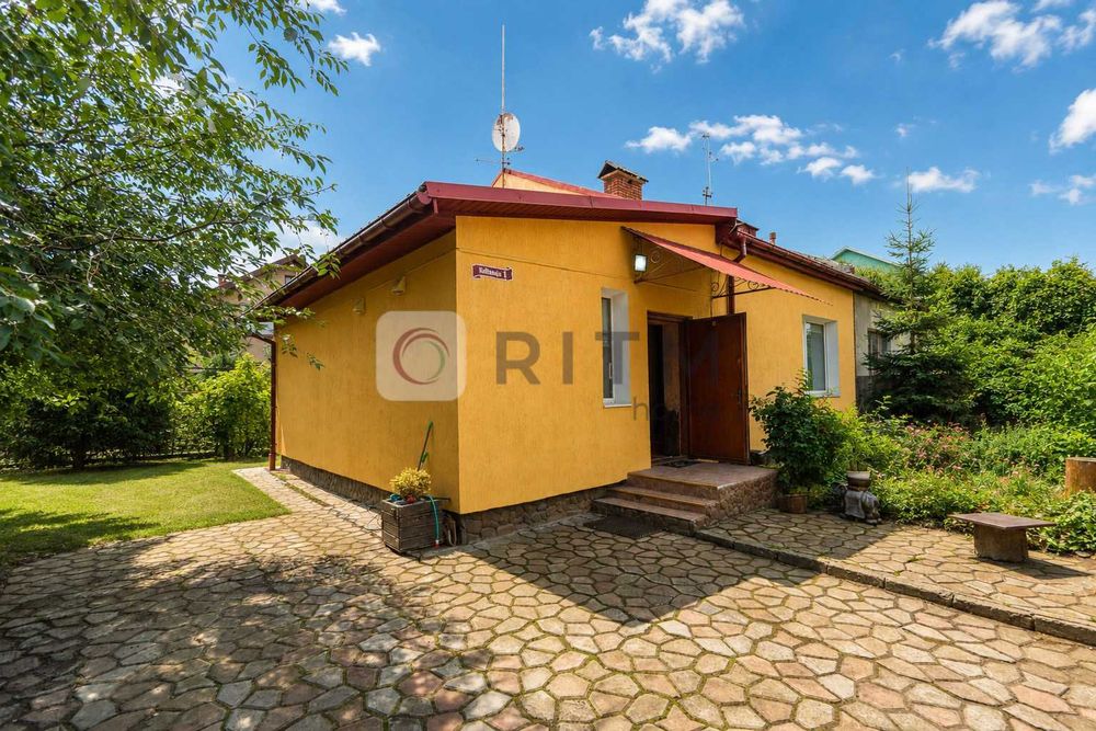 Продаж затишного будинку з ремонтом вул. Кавказька. Без комісії.
