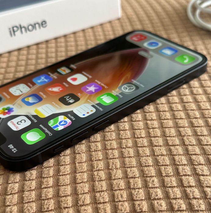 iPhone 12 64GB Black neverlock