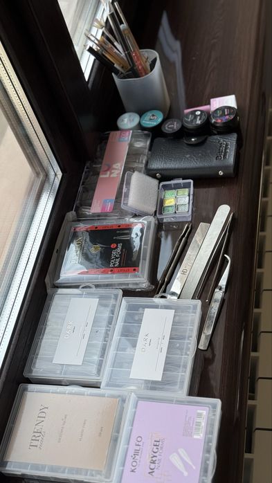 Продам набір для майстра манікюру