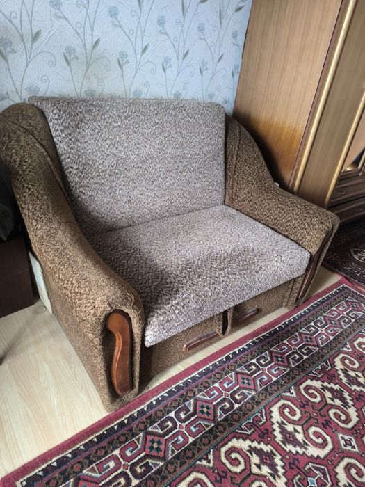 Диван розкладний з нішею