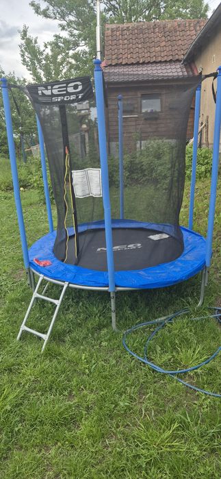 Trampolina ogrodowa