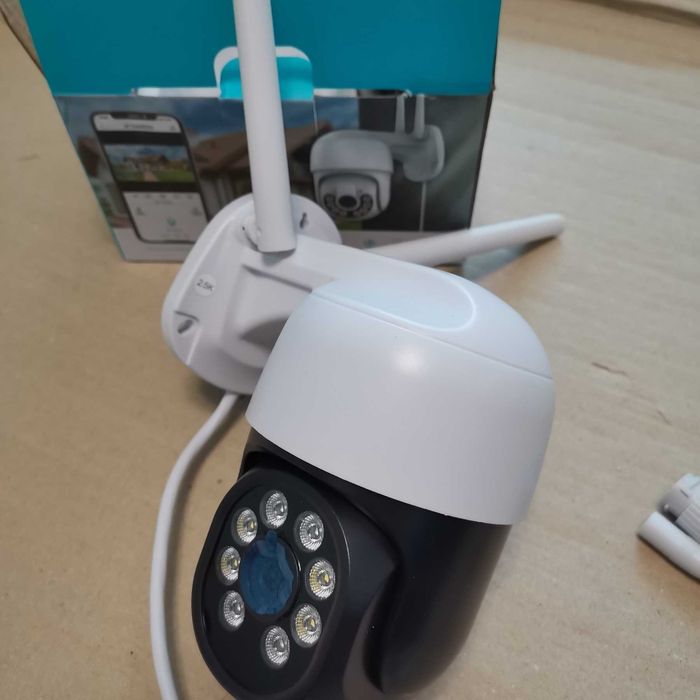 5 Мп камера вулична, поворотна WiFi з автослідкуванням звуком для дома