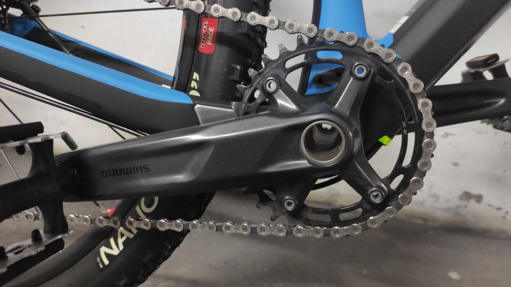 Bergamont Revox Team 29/Troco trotineta