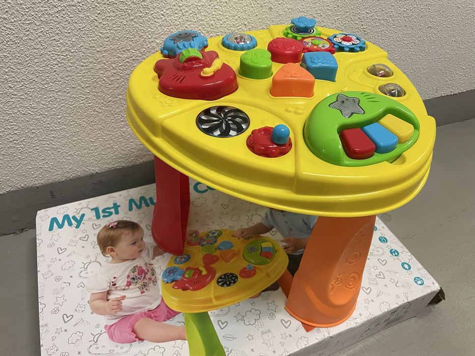 Stolik edukacyjny SMIKI