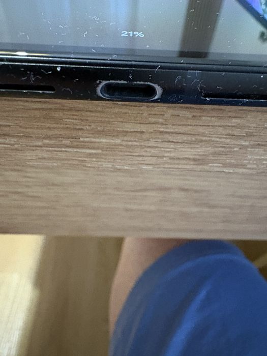 Google Pixel 6 128GB, bateria excelente, para um dia inteiro de uso sem problema nenhum.
