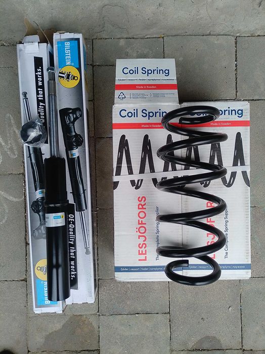 Амортизатор / пружина підвіски перед і зад (комплект)