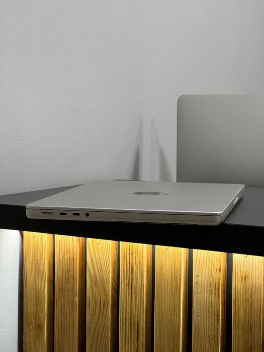 MacBook Pro 14 M2 Pro 2023 16/512gb Silver