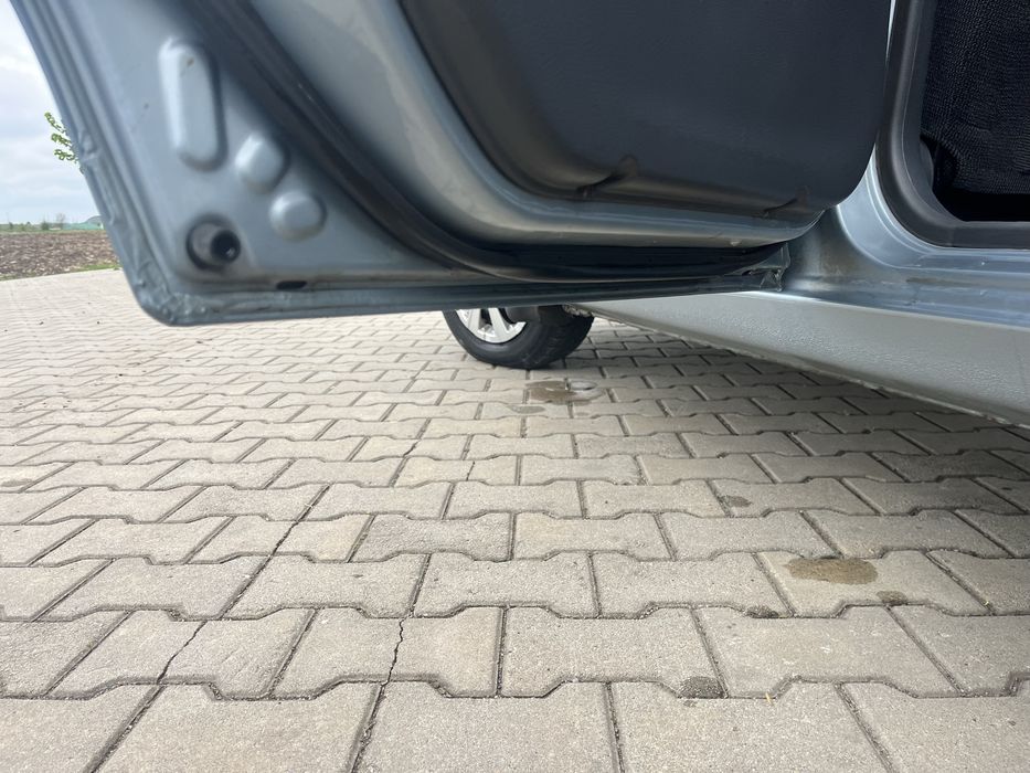 Автобазар Турбів - купити авто нове або бу, автомобілі на