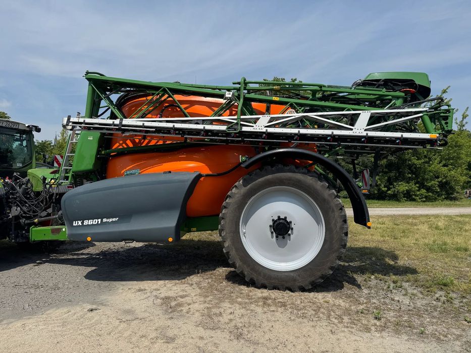 Amazone UX 8601 Super  Opryskiwacz zaczepiany, pierwszy właściciel, Faktura VAT