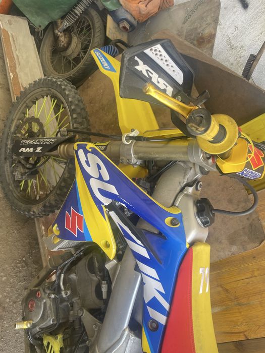 Vendo Suzuki rmz 450