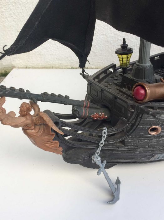 Vendo raro construção Mega Bloks Navio “Black Pearl”