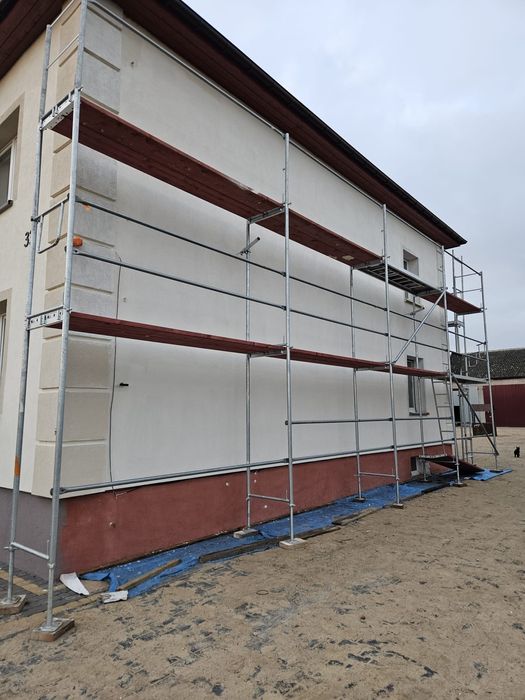 Wynajem rusztowań elewacyjne