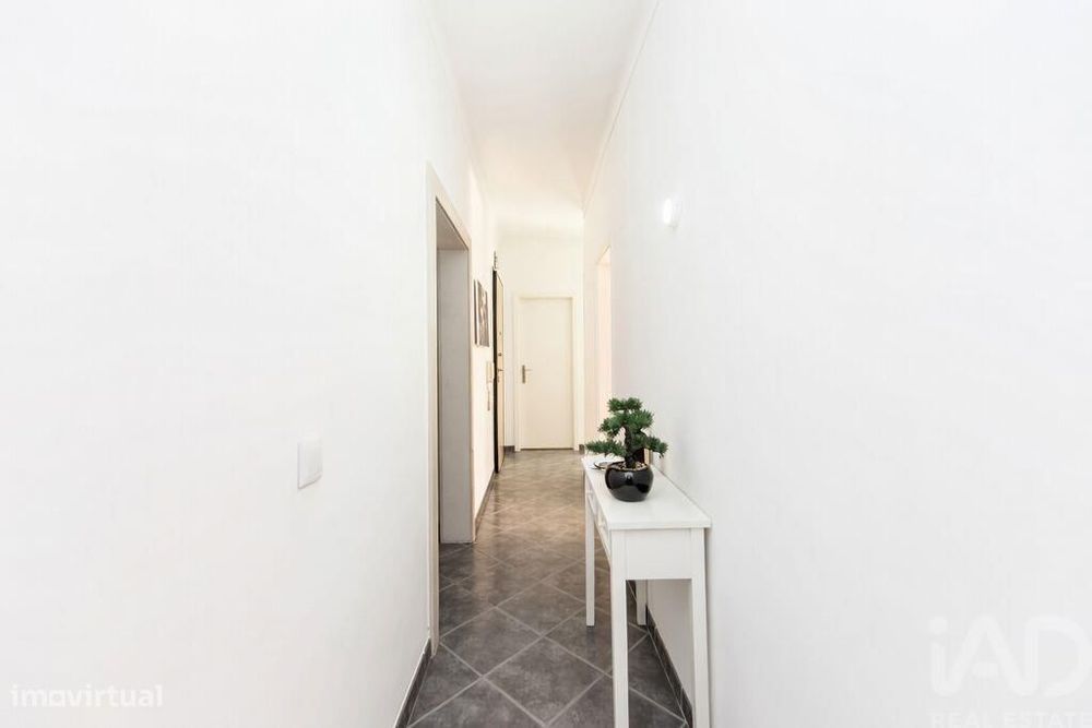 Apartamento T3 em São Sebastião