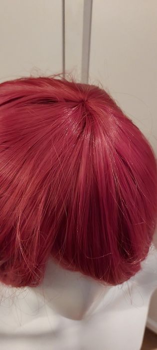 Peruka nowa CZERWONA