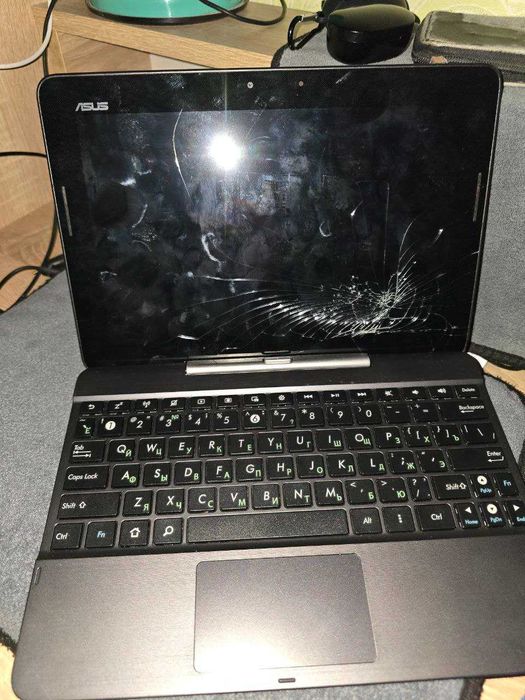 Планшет трансформер Asus Transformer Book T100 2 RAM 32