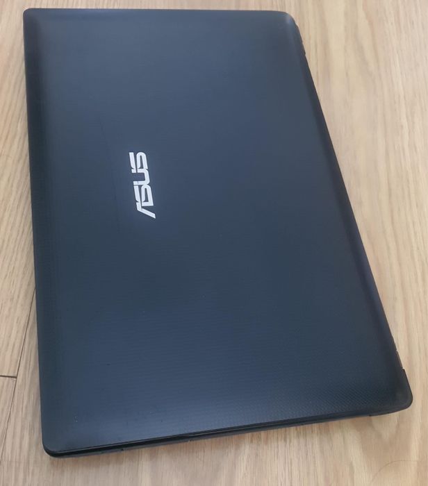 Portátil ASUS Intel Core i3 – 4GB RAM / 500GB HDD / Windows 10