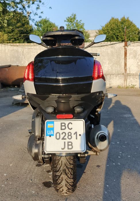 Пежо Метрополіс 400 кубів
