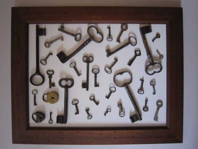 Chaves Antigas em Moldura
