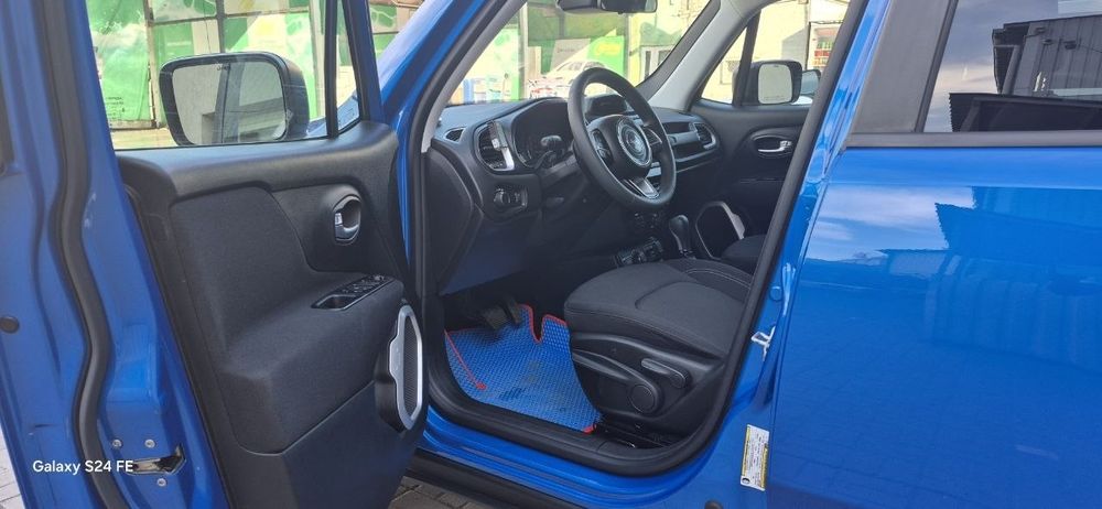 Продам автомобіль Jeep Renegade 2020
