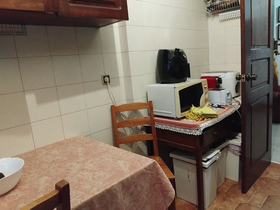 Aluguer quarto t3 01/10