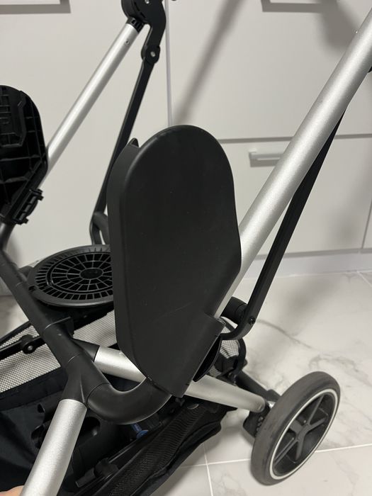 Адаптери для люльки Cybex Cot s,  на коляску eezy s twist новий стан