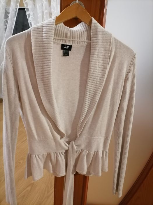 Sweter damski z wiązaniem