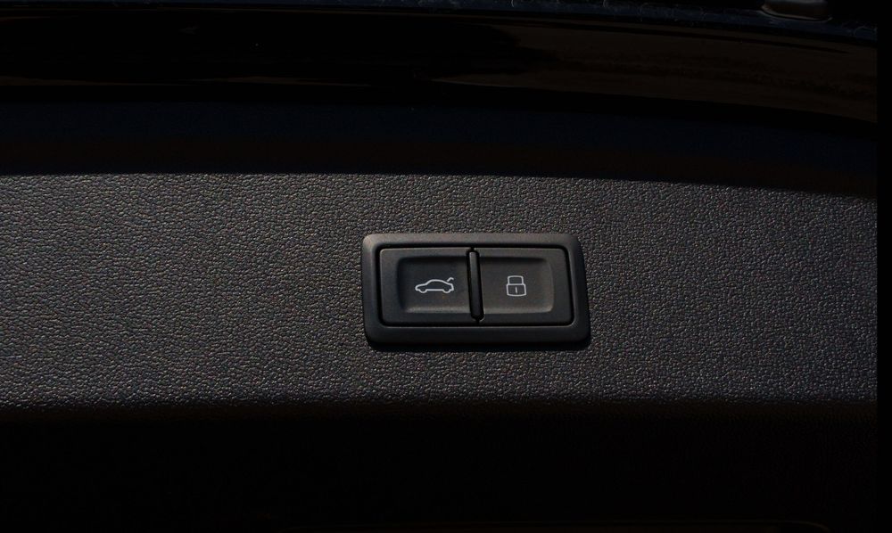a3 sportback 40 tfsie phev automatic — photo 4